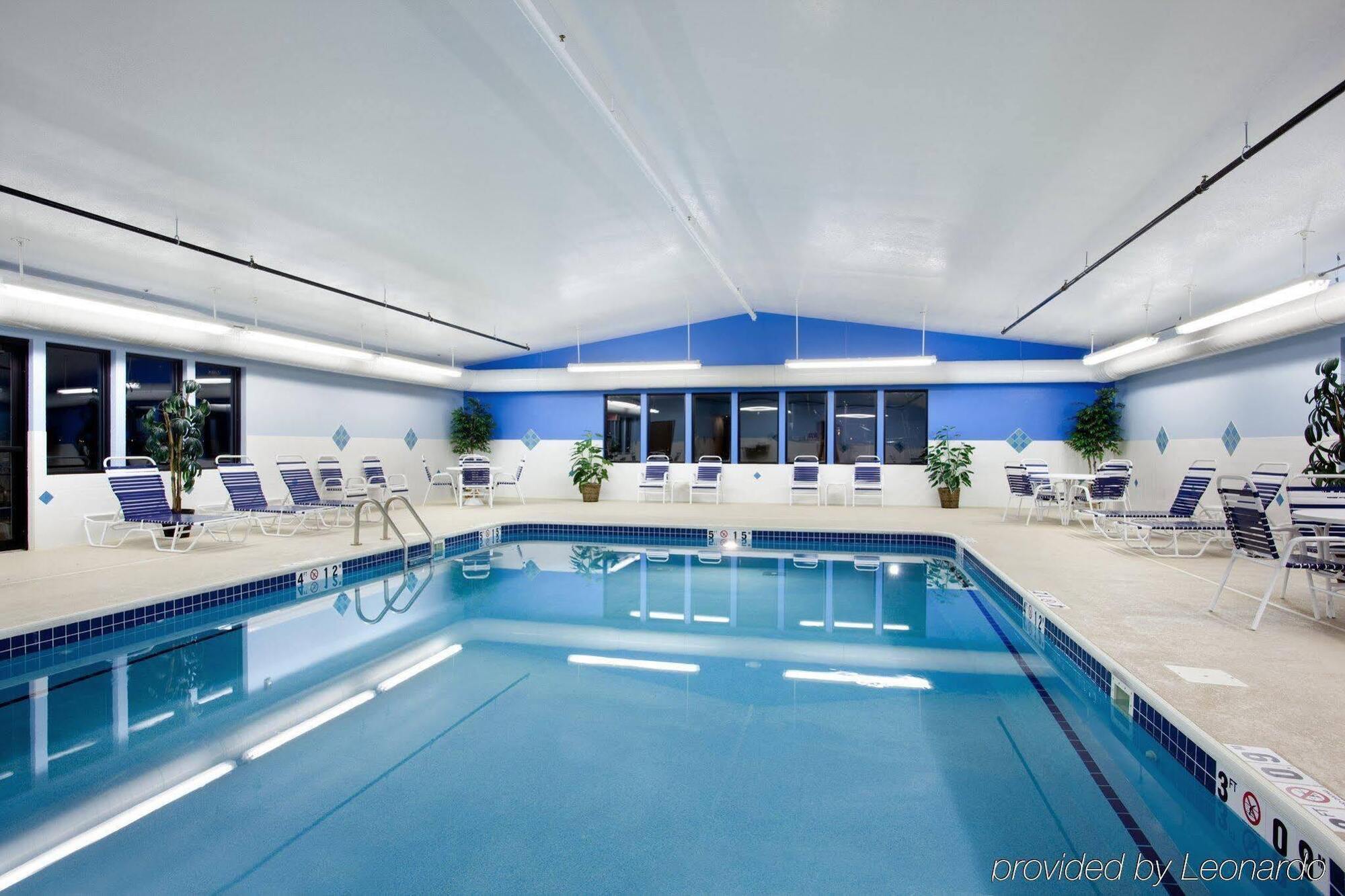 Holiday Inn Express Rochelle By Ihg Eksteriør billede